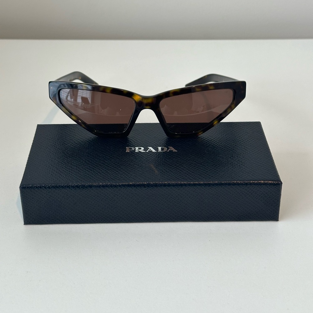 Prada PR 12VS Sunglasses